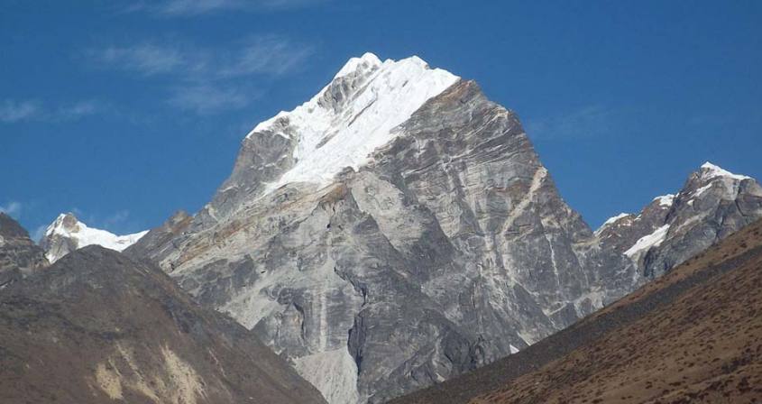 Lobuche Peak Base Camp Trekking