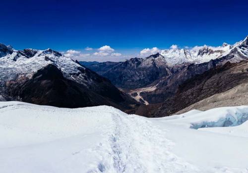 Ice Col Trekking